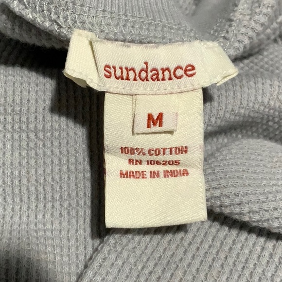 Sundance Gray LS Thermal Lace Sleeve Top Size Medium - Picture 5 of 5